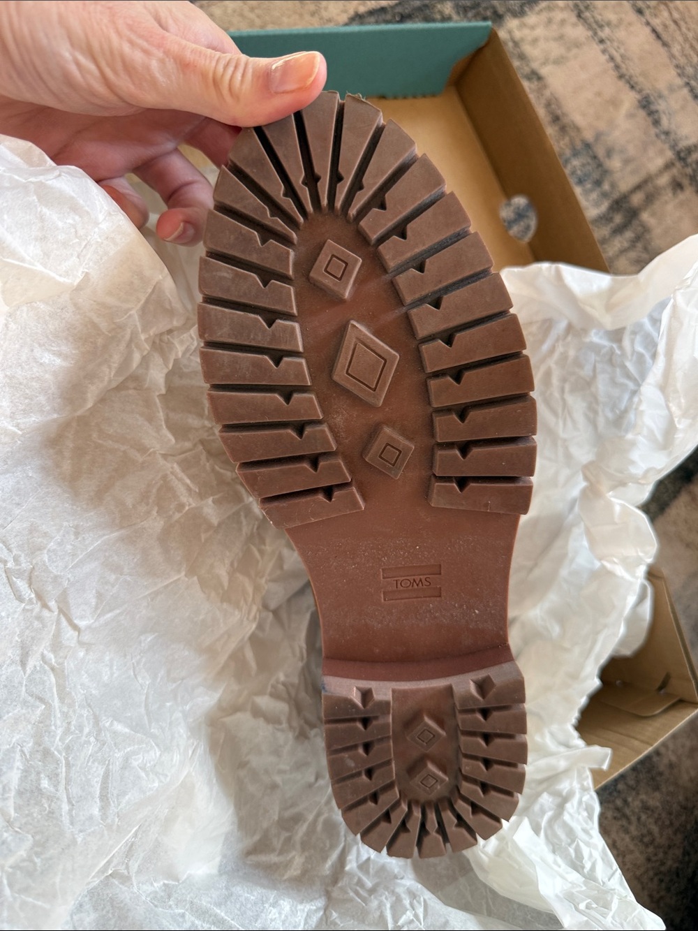 Toms Cara Loafers Tan Leather - Picture 6 of 6